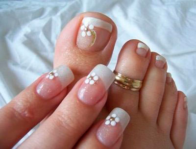 PE E MAO COM FRANCESINHA
