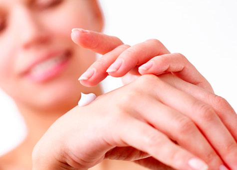 TRATAMENTO PARA MAOS ENVELHECIDAS